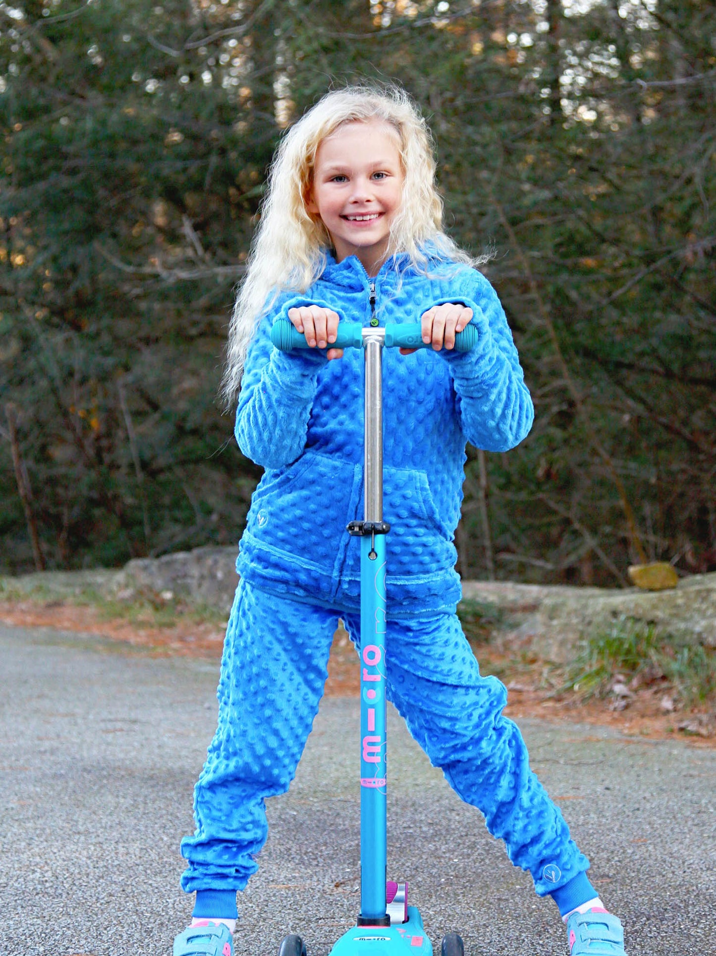 girls blue minky bubble jogger pant